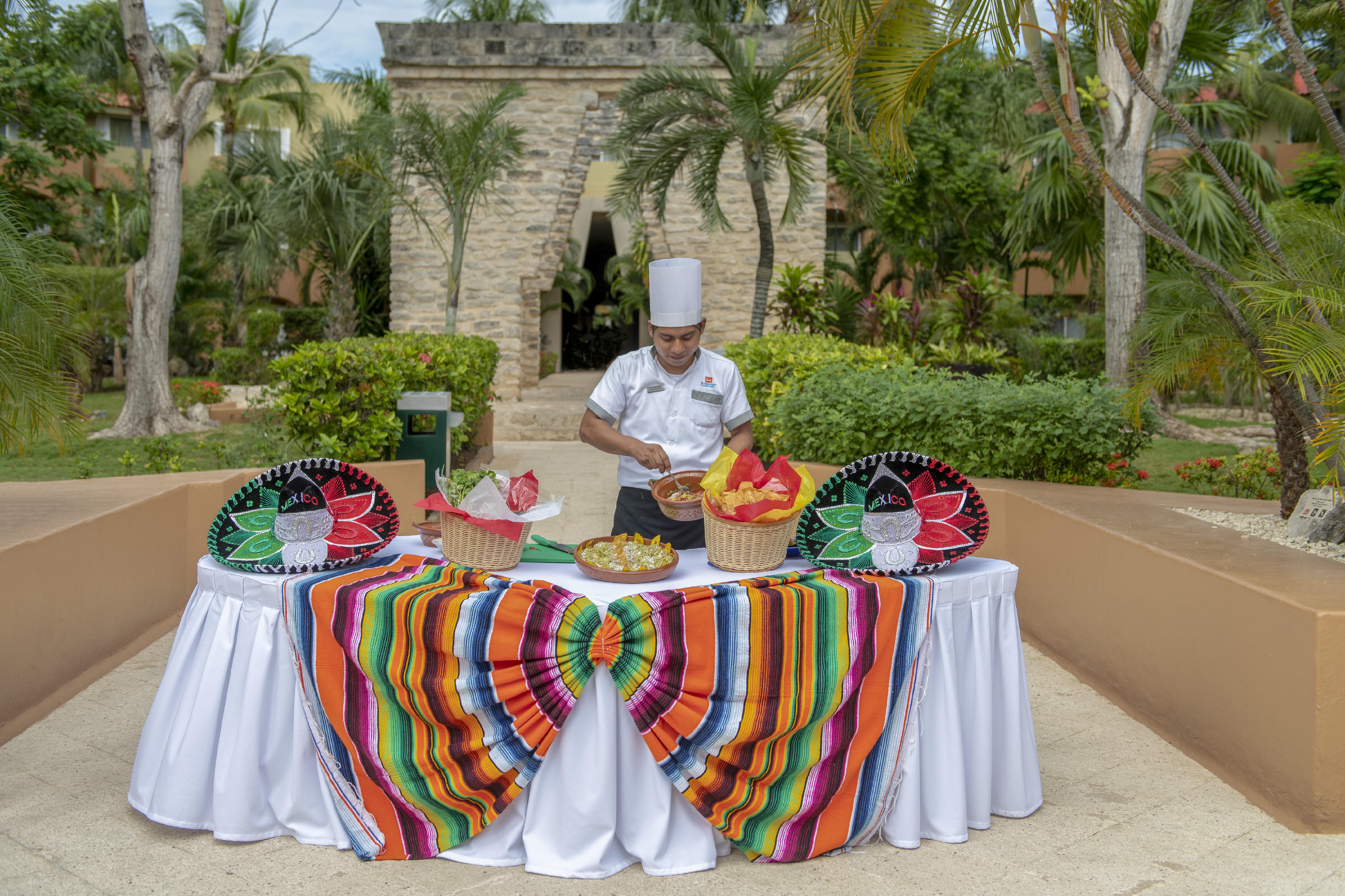Viva Wyndham Azteca All Inclusive Playa del Carmen Esterno foto