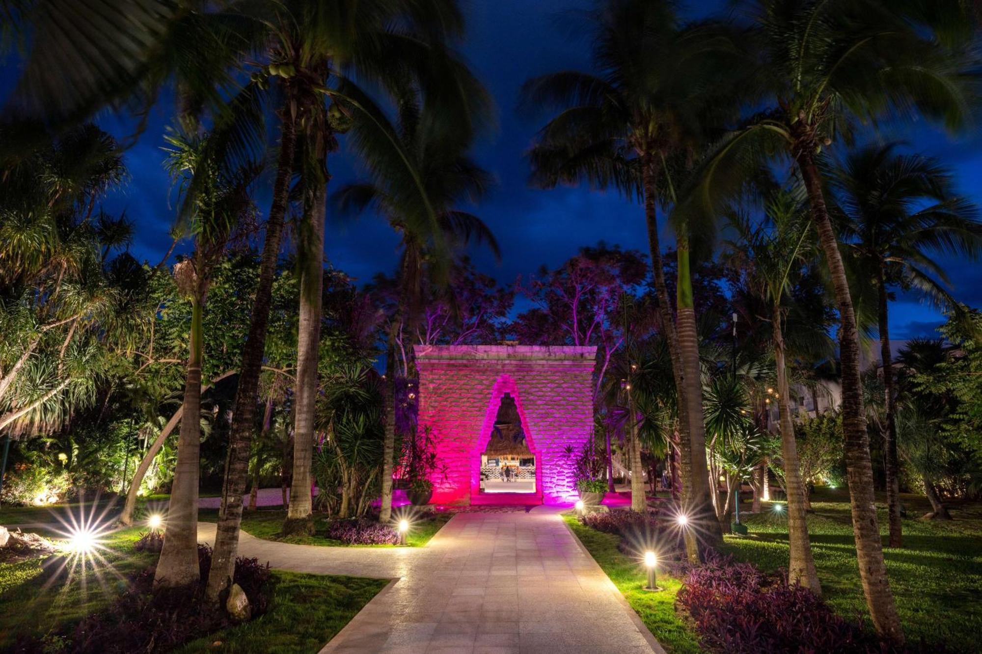 Viva Wyndham Azteca All Inclusive Playa del Carmen Esterno foto
